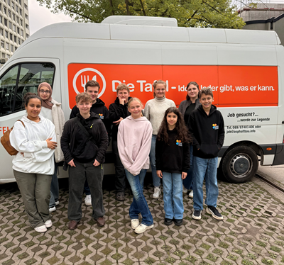 Die KiJuPa-Mitglieder besuchen die Tafel in Heusenstamm.