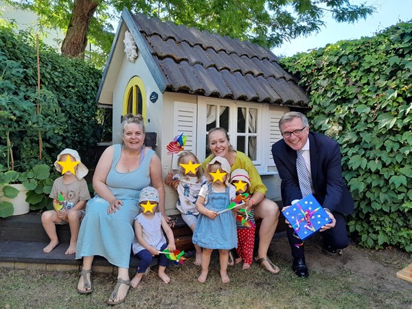 Kindertagespflege: 10-jähriges Jubiläum für Tagesmutter Astrid Kunkel