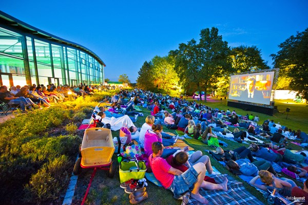 Heusenstammer Sommer: Open-Air-Kino im Bad am 31. Juli und 1. August 2026